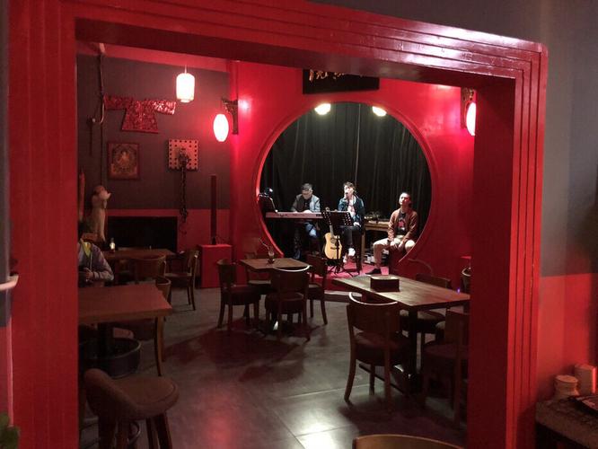 怡红影院在线观看 - 最新电影、热门剧集、高清无广告畅享
