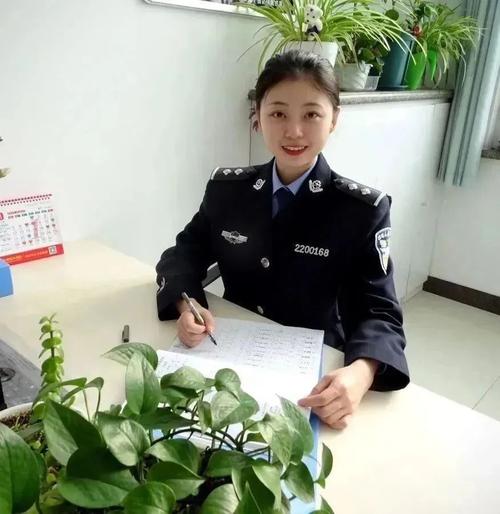 国内少妇av在线的相关介绍