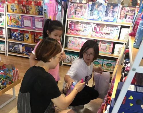 欧美精品人妻系列合集推荐：高颜值成熟风韵人妻电影盘点与经典作品解析