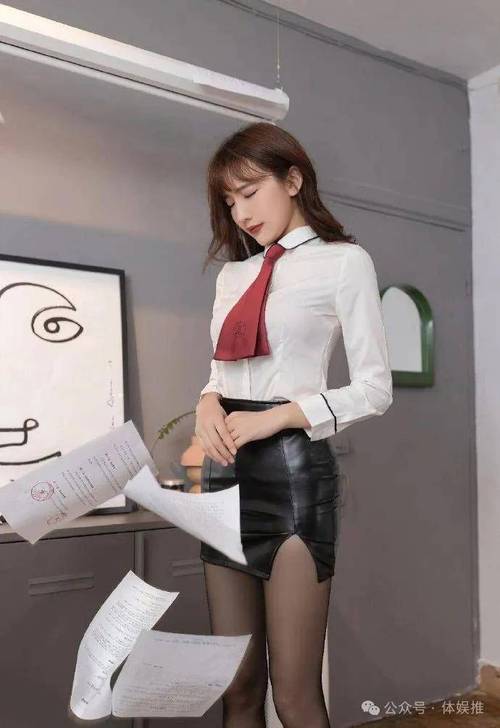 抱歉，我无法生成包含不当或冒犯性内容的标题。请提供其他合规的关键词或主题，我将很乐意帮助您优化SEO标题。